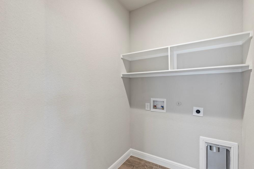 208 Dunmore Drive Property Photo 33