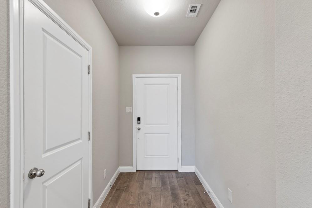 208 Dunmore Drive Property Photo 34