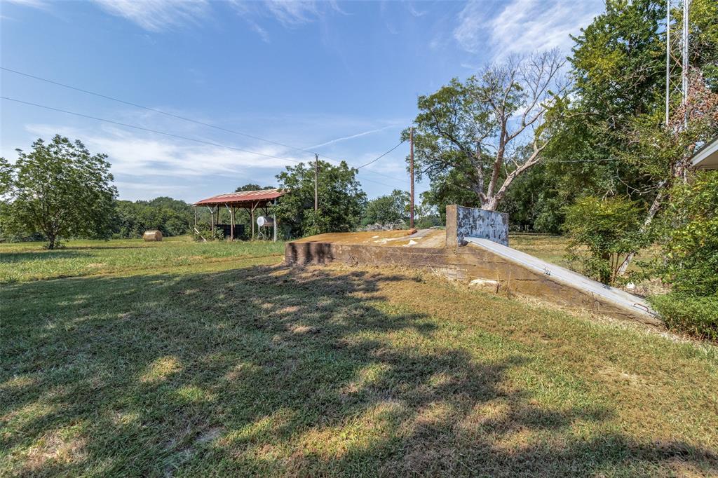 2102 County Road 2610 Property Photo 25