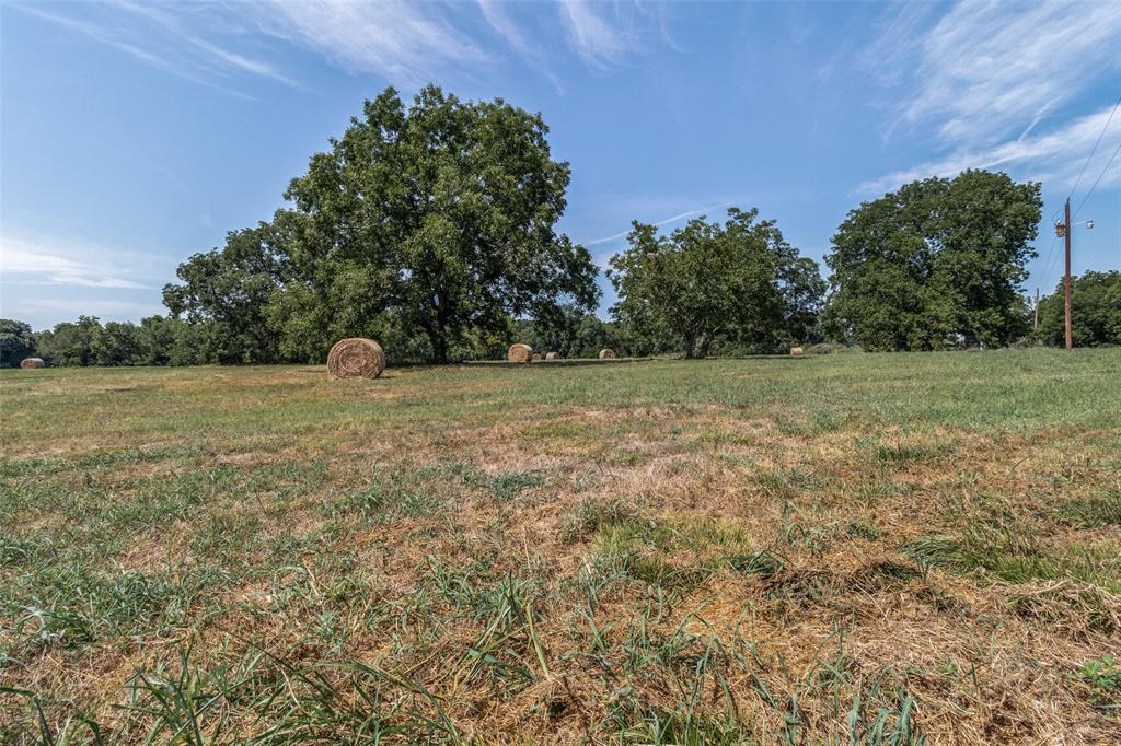 2102 County Road 2610 Property Photo 30