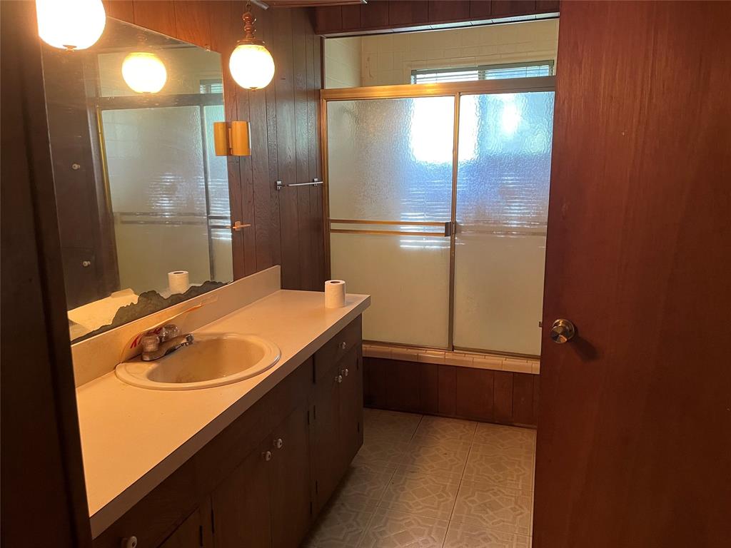 7687 Fm 17 Property Photo 9