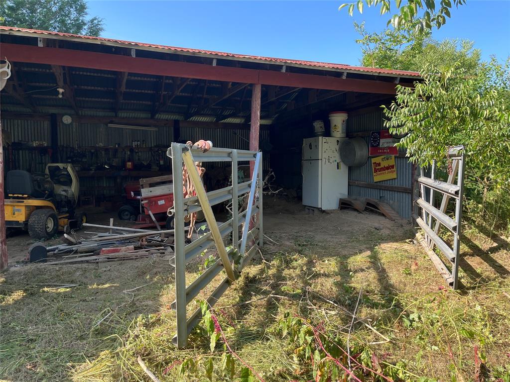 7687 Fm 17 Property Photo 23