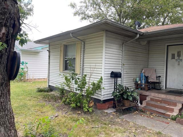 214 E Daugherty Drive Property Photo 1