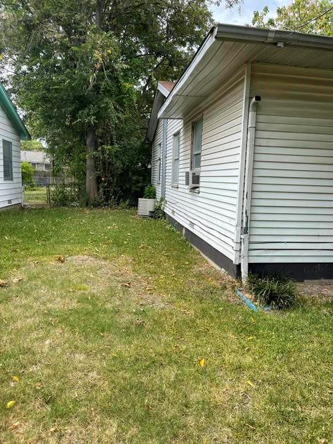 214 E Daugherty Drive Property Photo 9