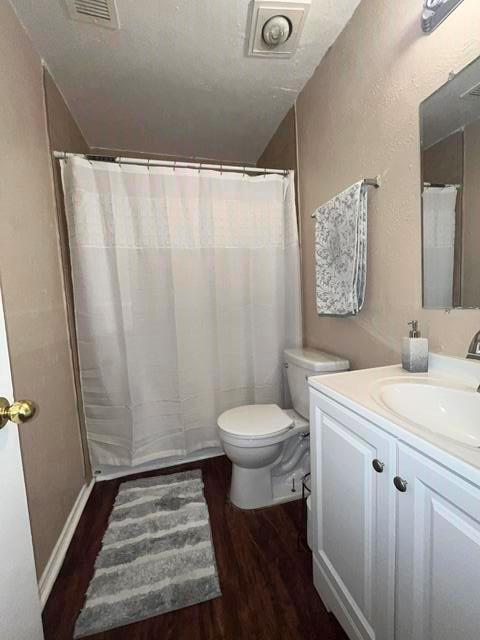 4404 Willow Crest Drive Property Photo 12