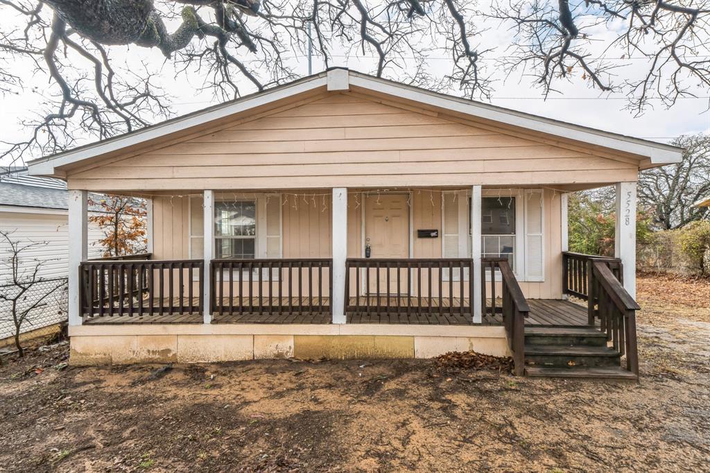 5528 Patton Drive Property Photo 3