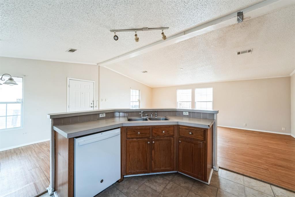 5528 Patton Drive Property Photo 14