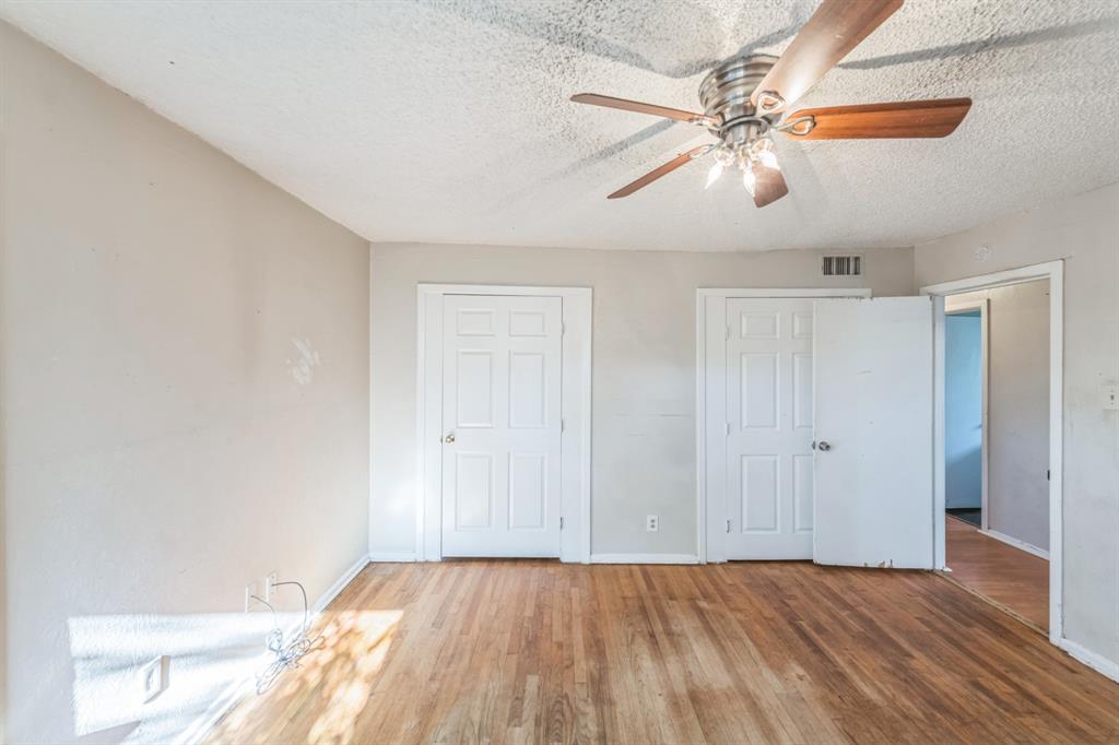 5621 Maceo Lane Property Photo 11