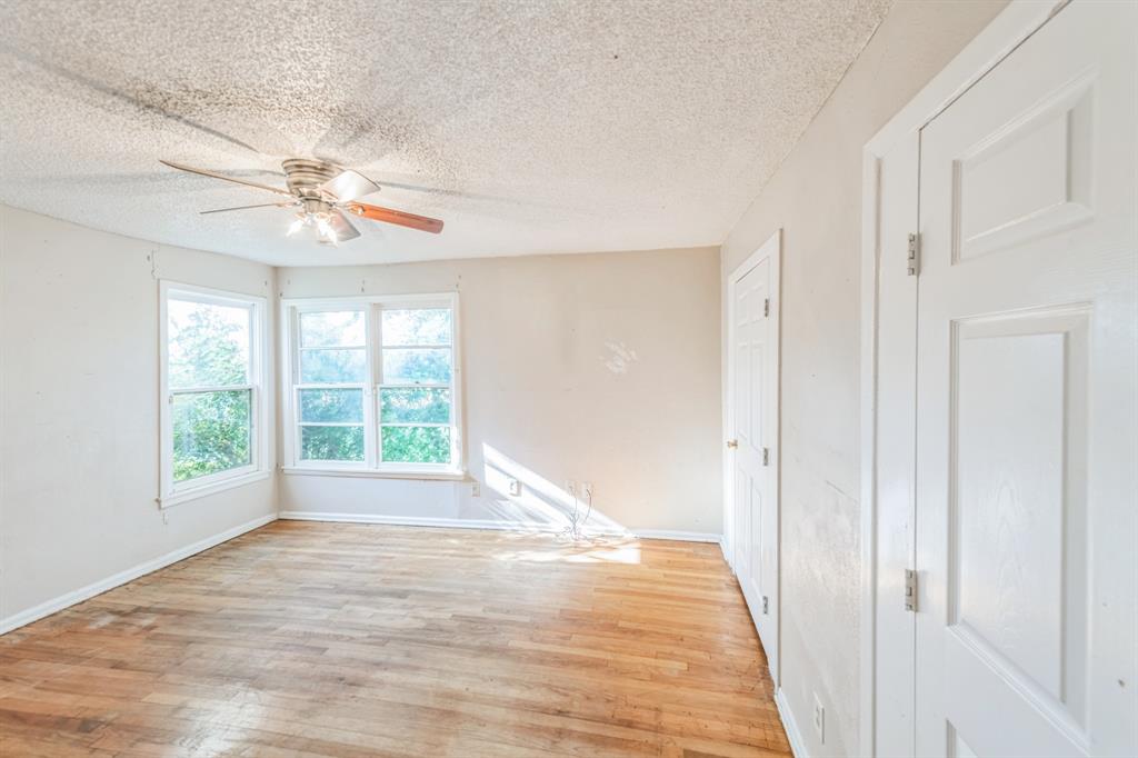 5621 Maceo Lane Property Photo 14