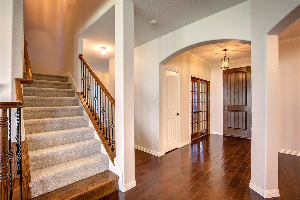 4018 Enclave Lane Property Photo 4