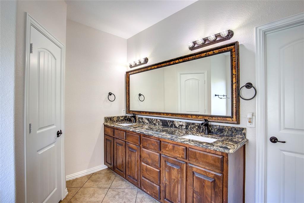 4018 Enclave Lane Property Photo 25