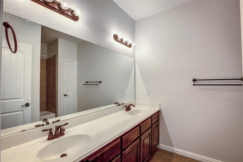 4018 Enclave Lane Property Photo 28