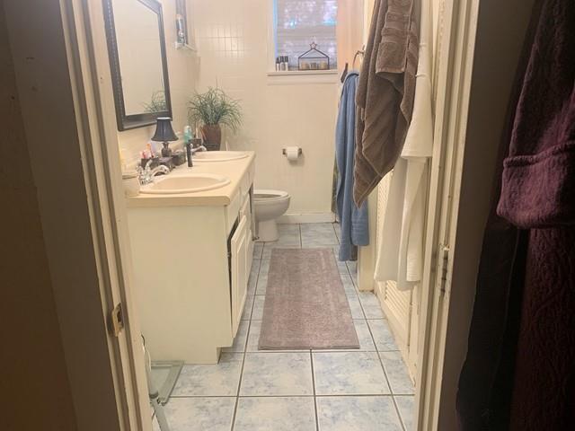 8425 Melrose Street Property Photo 8