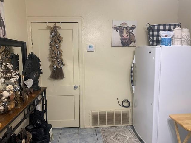8425 Melrose Street Property Photo 13