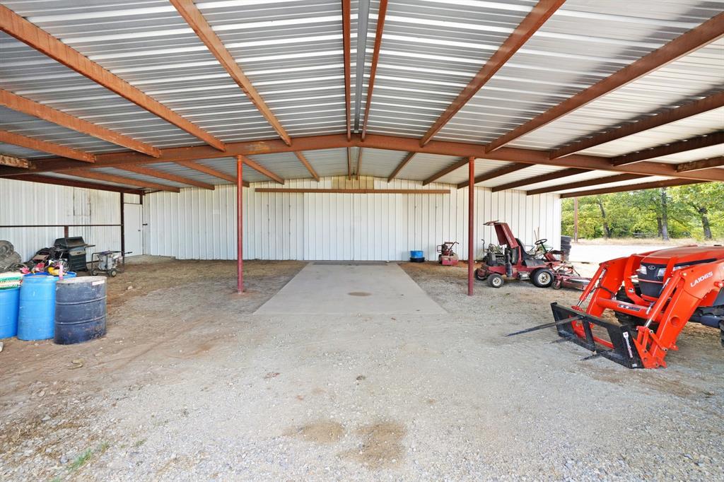 255 Maddux Road Property Photo 12
