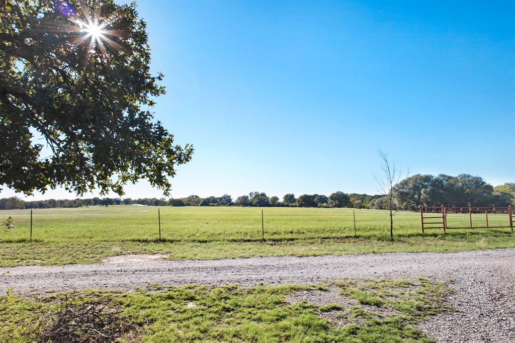 255 Maddux Road Property Photo 25