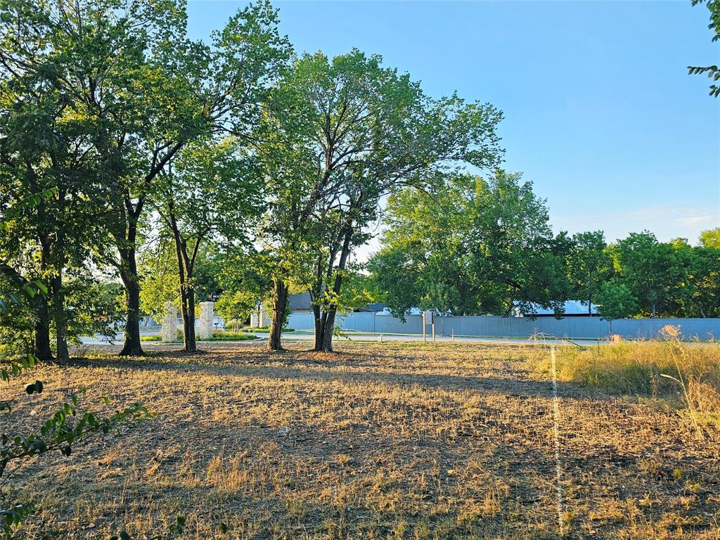 887 Park Place Boulevard Property Photo 21