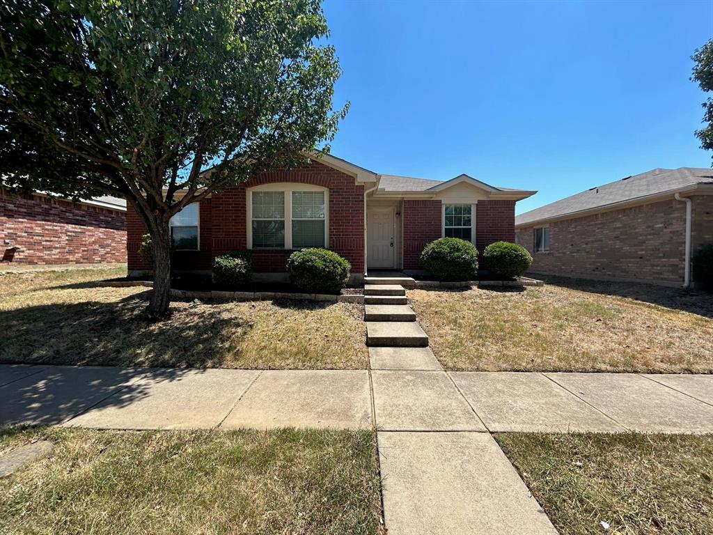 8920 Cross Oaks Ranch Boulevard Property Photo 3