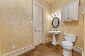 504 Cr 1452 Property Photo 37
