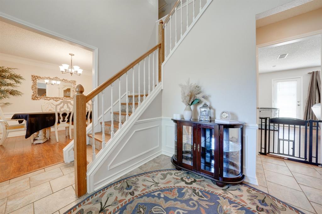 2120 Dover Drive Property Photo 4
