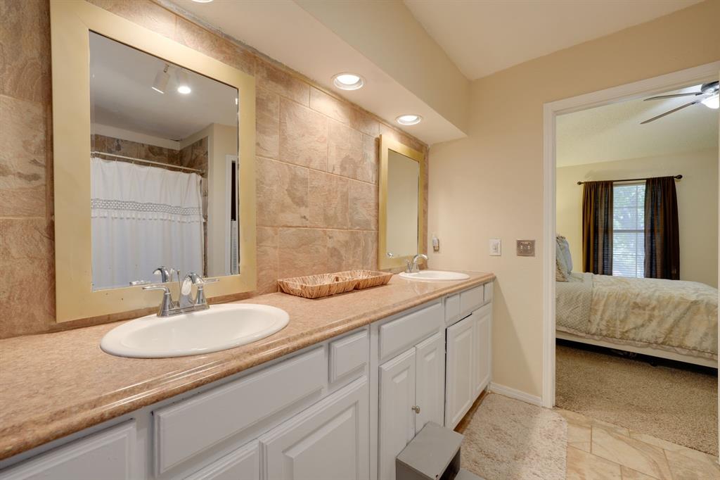 2120 Dover Drive Property Photo 19