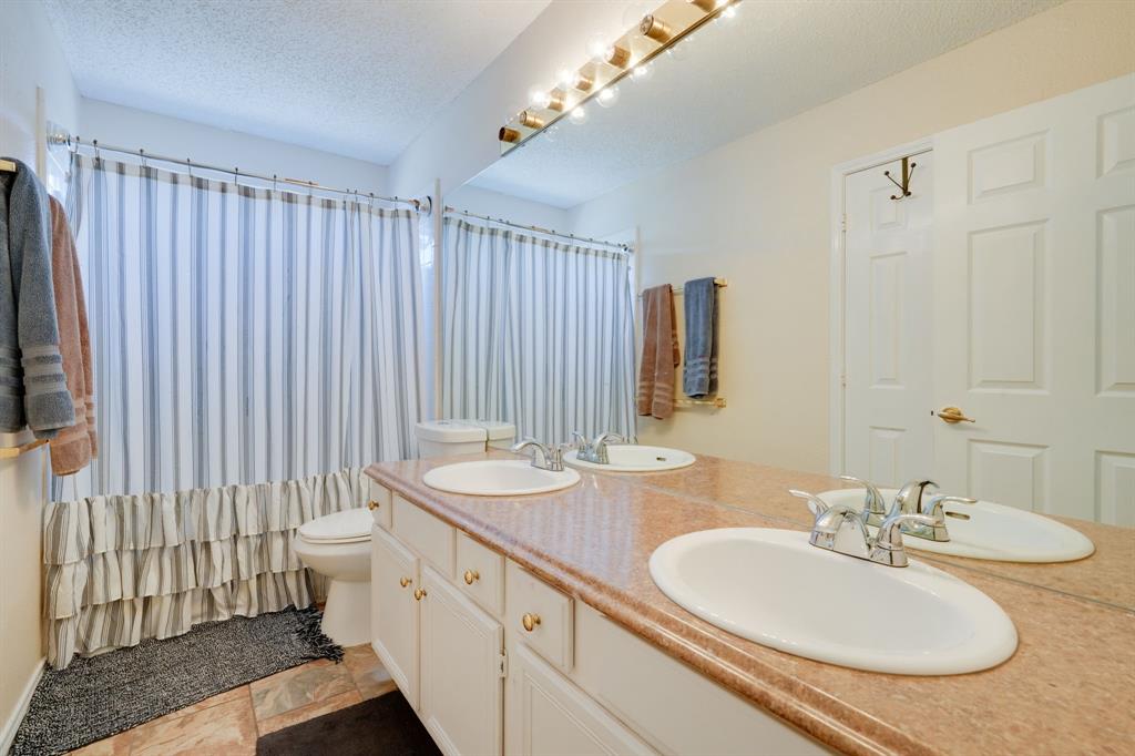 2120 Dover Drive Property Photo 21