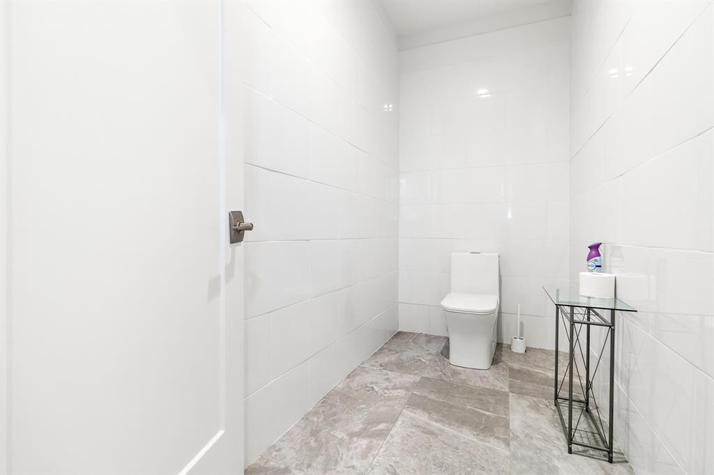 107 Corsicana Street Property Photo 26