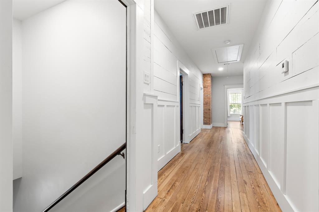 107 Corsicana Street Property Photo 36