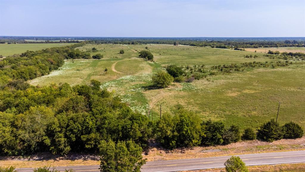 0001 Fm 198 Ns Property Photo 5