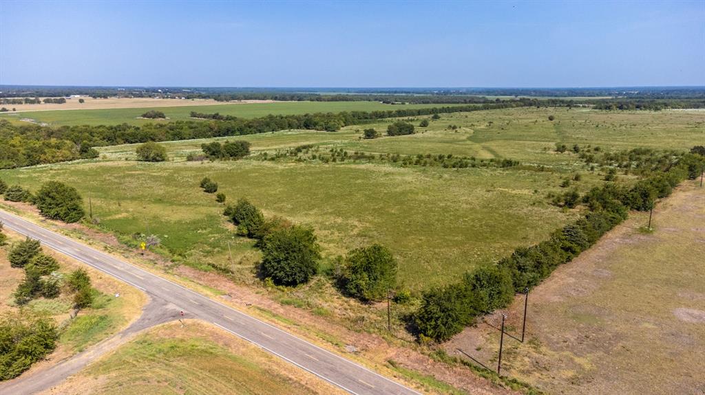 0001 Fm 198 Ns Property Photo 8