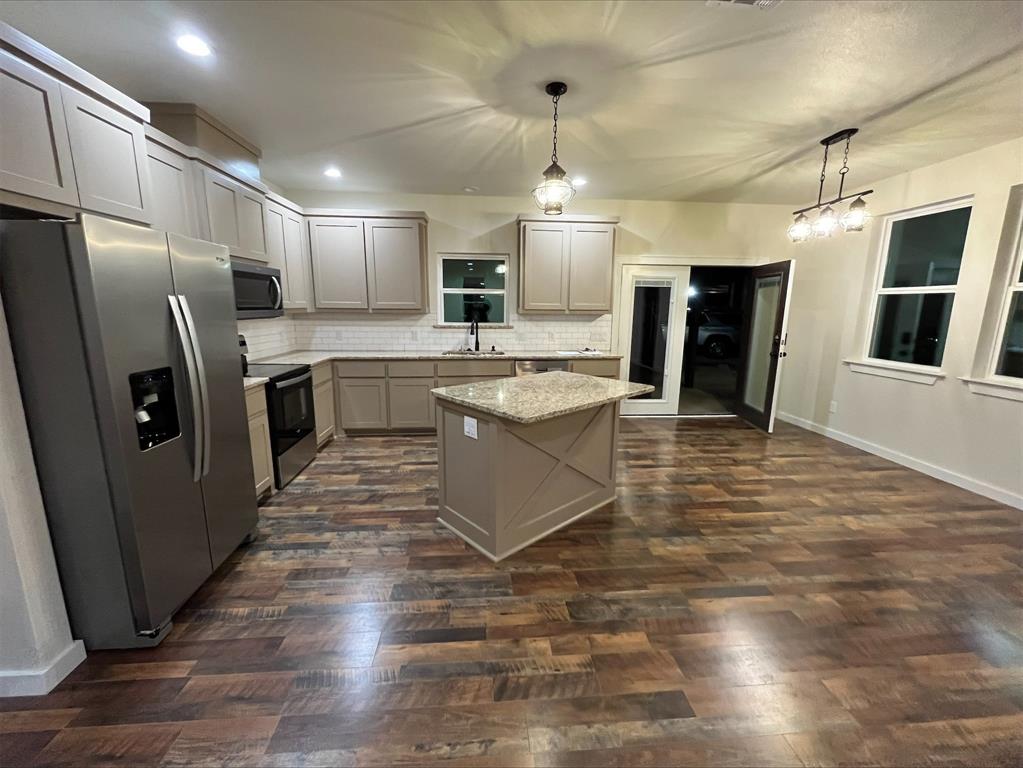 119 Valley Ridge Court Property Photo 5