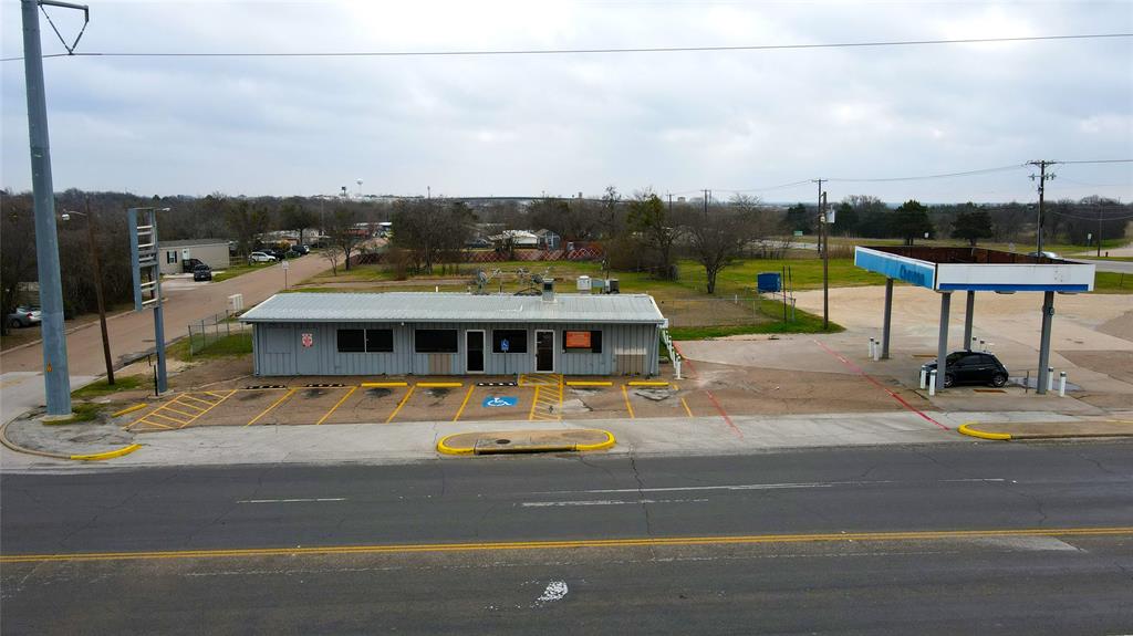 607 N Old Temple Road