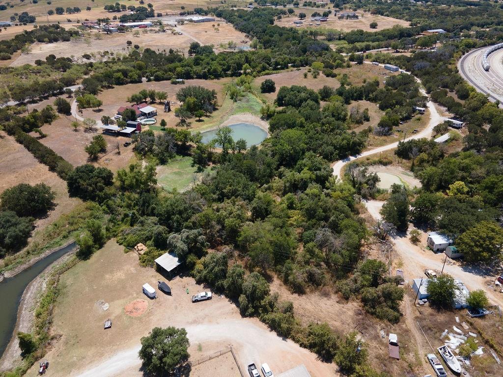 5700 Friendship Road Property Photo 6