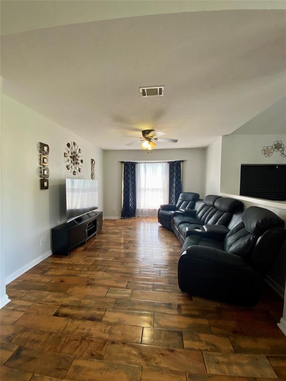 1316 Brookmeadow Court Property Photo 7