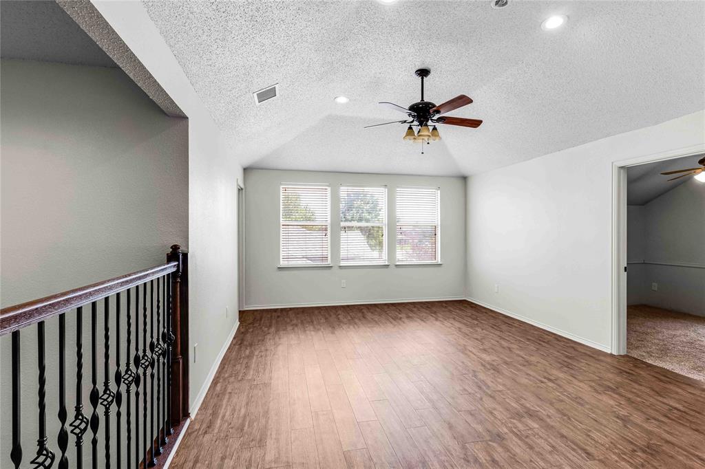 120 Hackberry Trail Property Photo 21