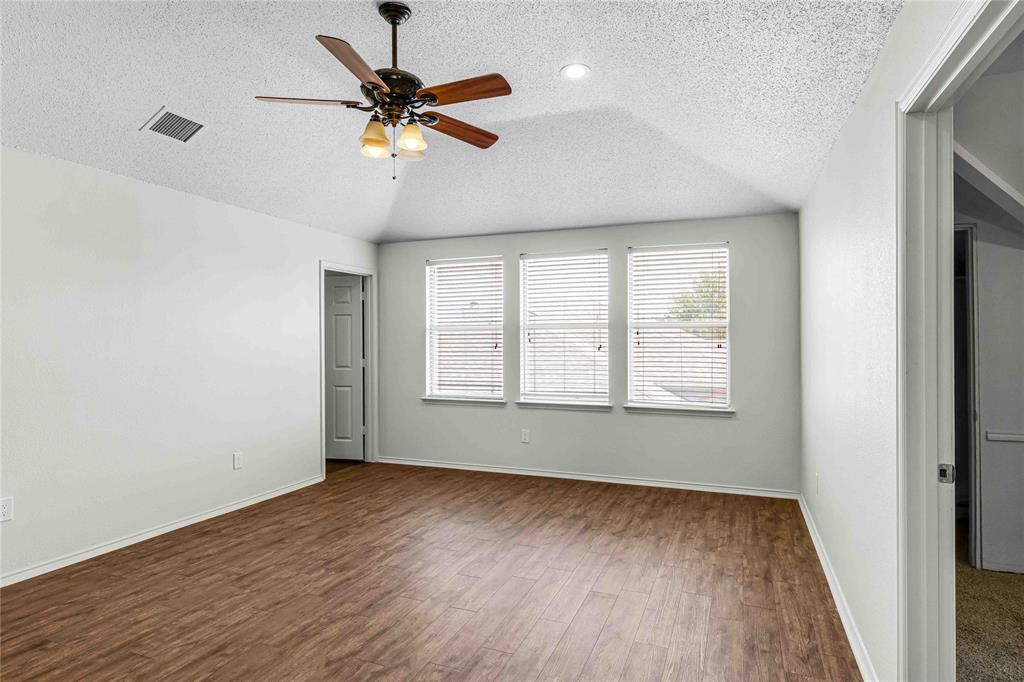 120 Hackberry Trail Property Photo 24