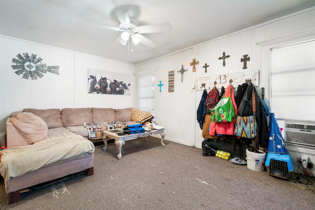 12137 Fm 920 Property Photo 5