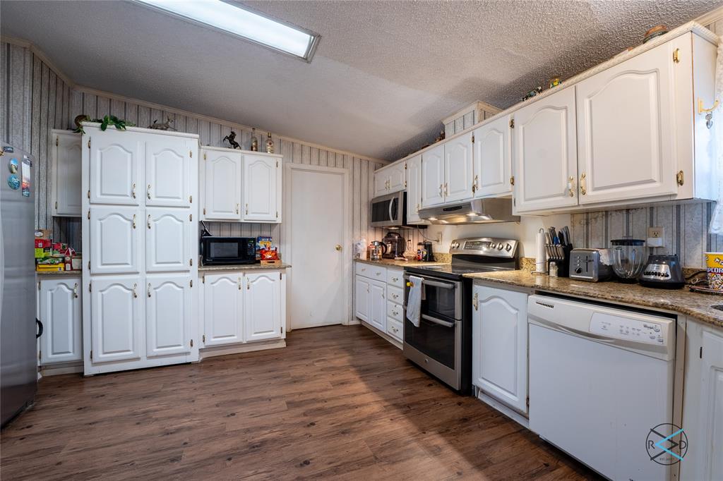 6060 Pinnacle Club Drive Property Photo 32