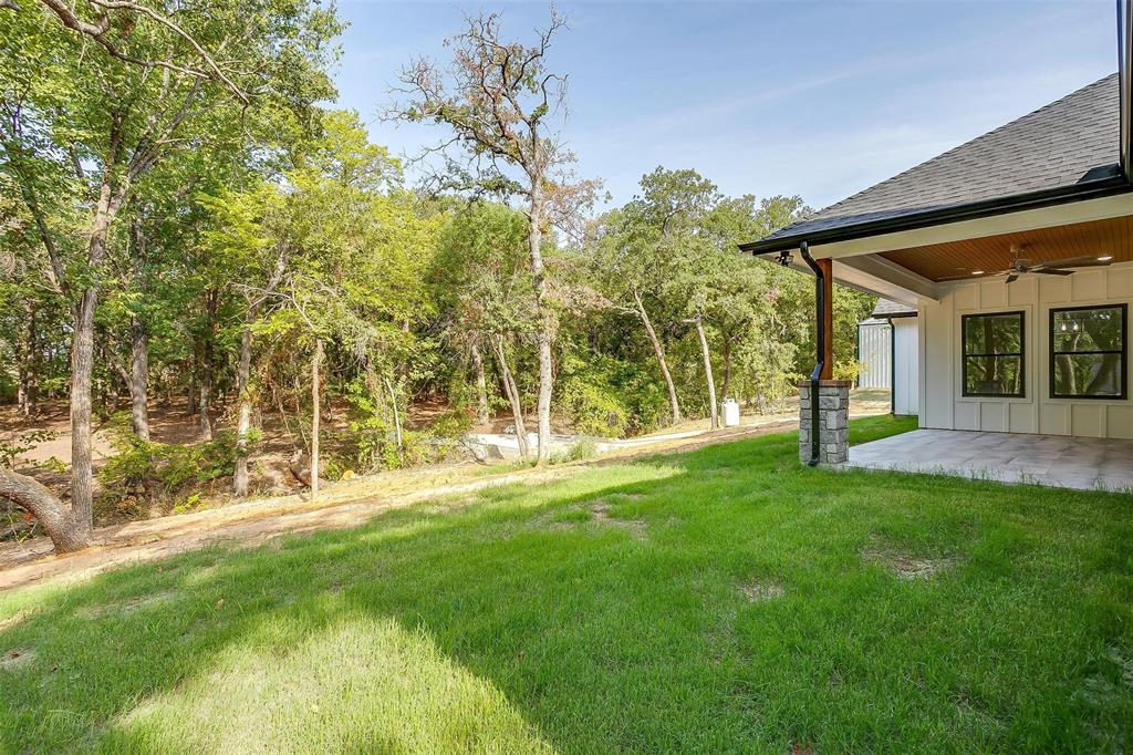 616 Glade Stream Court Property Photo 40