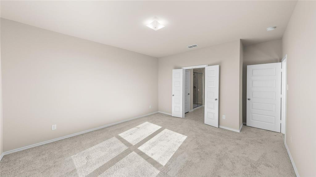 949 Ravenwood Lane Property Photo 18