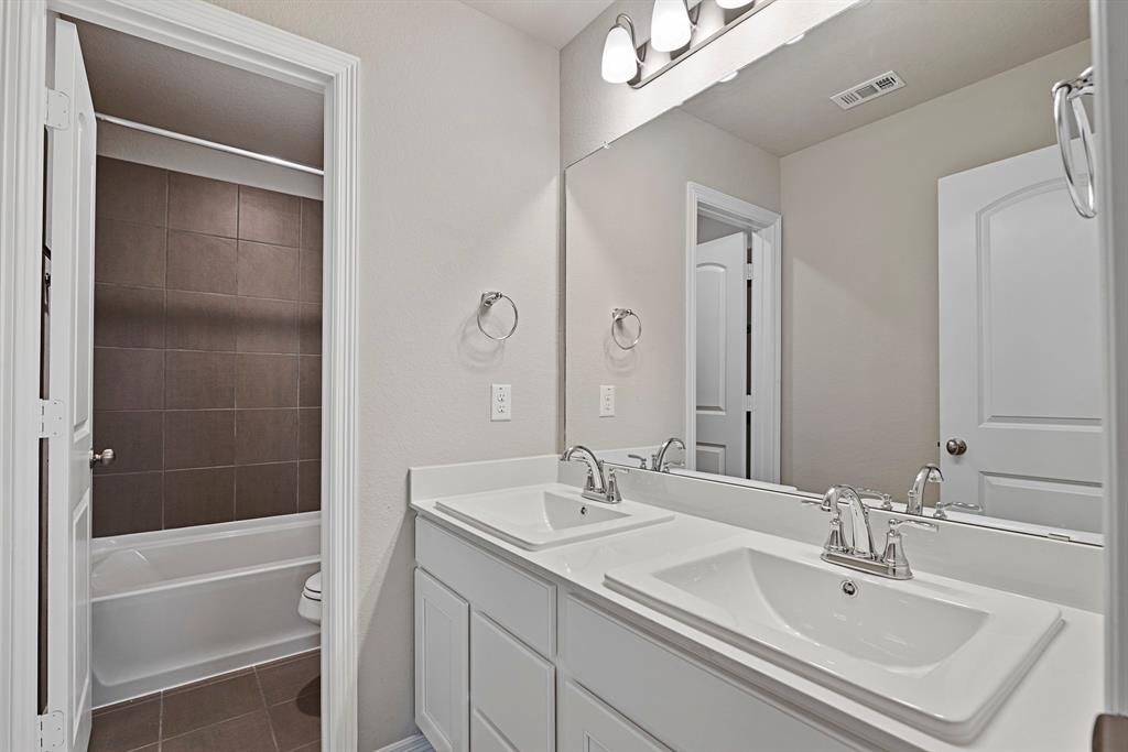 3736 Paradise Way Property Photo 10