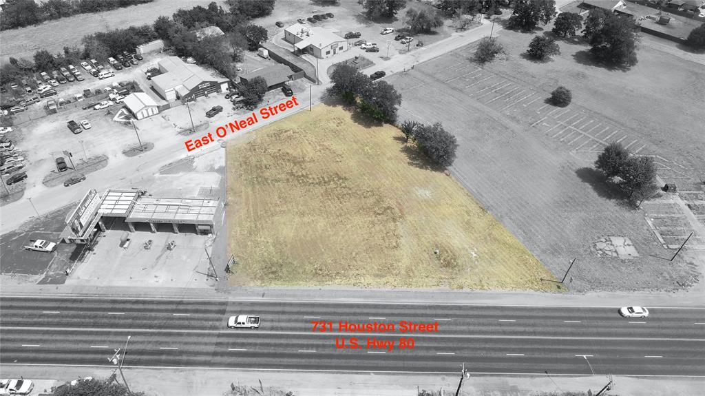 731 Houston Street Property Photo 1