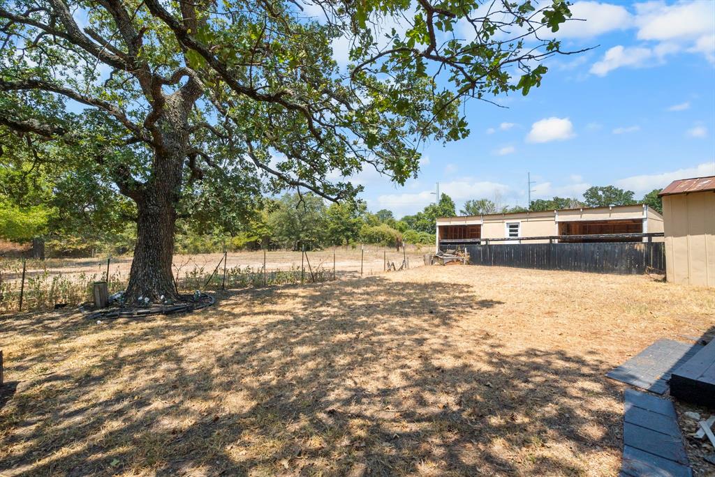 12125 Fm 920 Property Photo 17