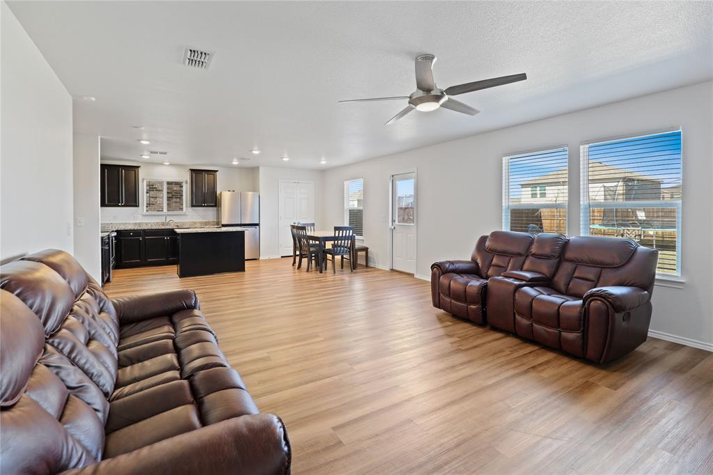 1309 Waggoner Drive Property Photo 8