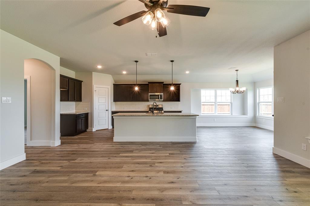 613 Kyle Drive Property Photo 8