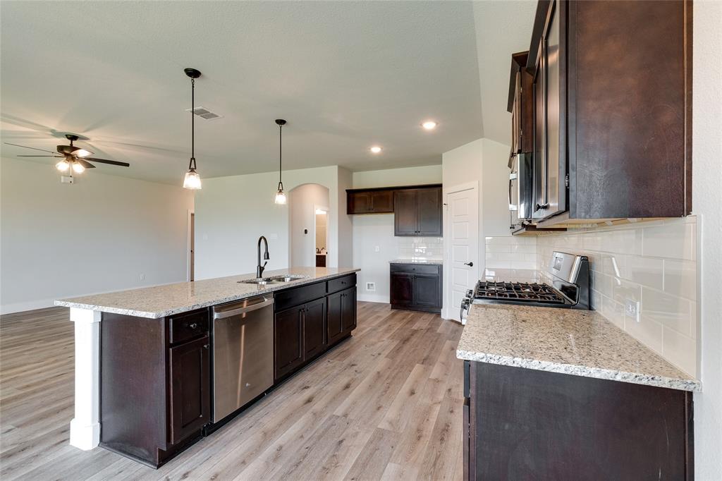 613 Kyle Drive Property Photo 10