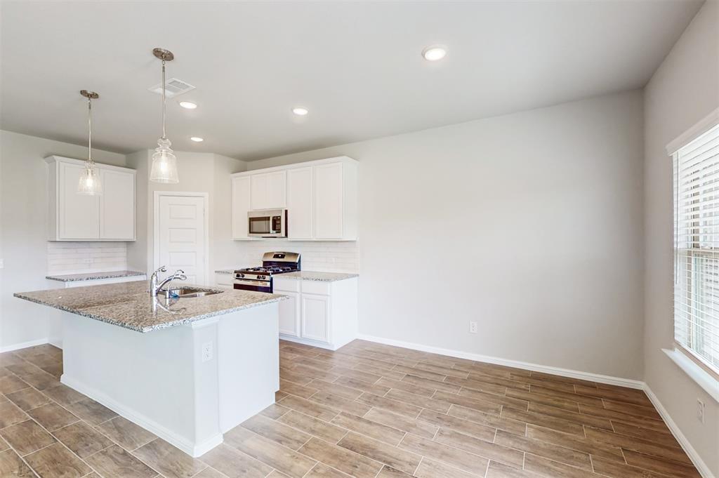 1316 Fox Glen Trail Property Photo 15