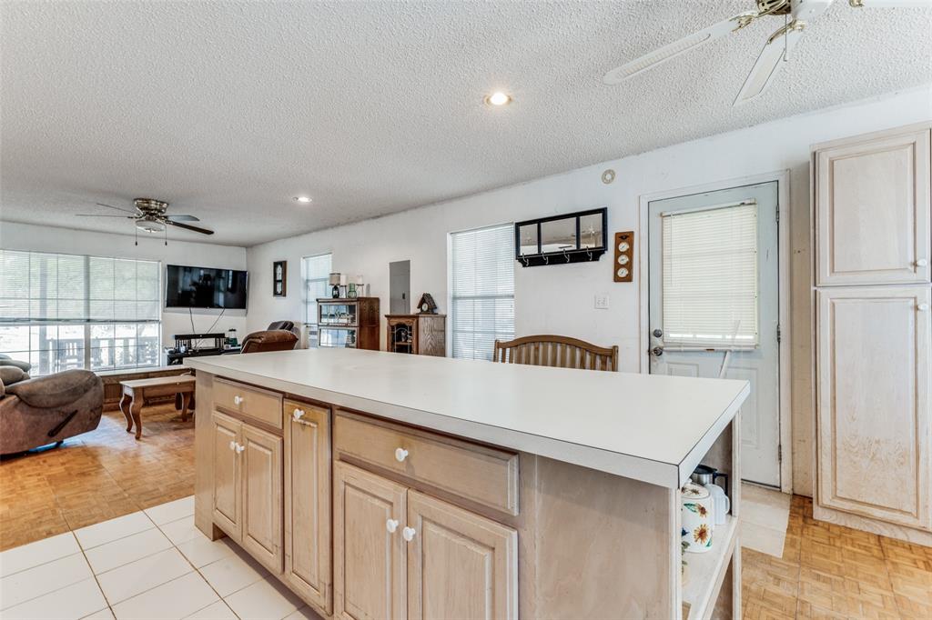 18025 County Road 4052 Property Photo 9