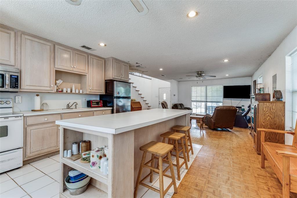 18025 County Road 4052 Property Photo 12