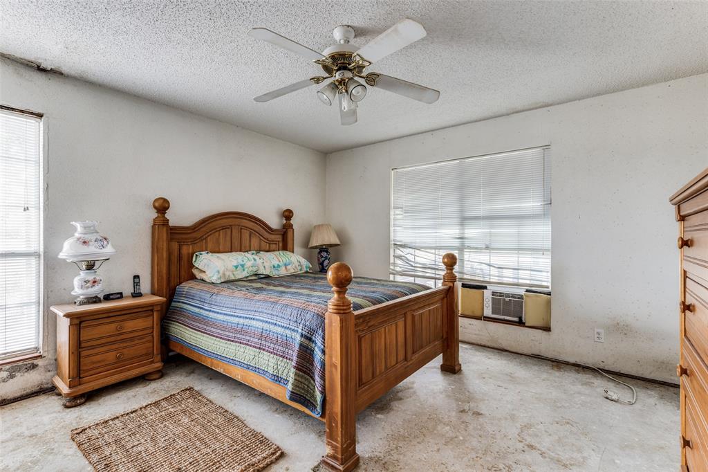 18025 County Road 4052 Property Photo 16